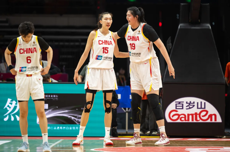 开云-中国女篮vs捷克前瞻：张子宇王思雨率队死磕劲敌 赢球即晋级