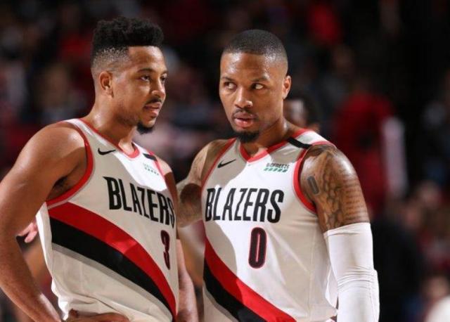 开云公司-两大帮手相继受伤 利拉德或再度开启戴表模式